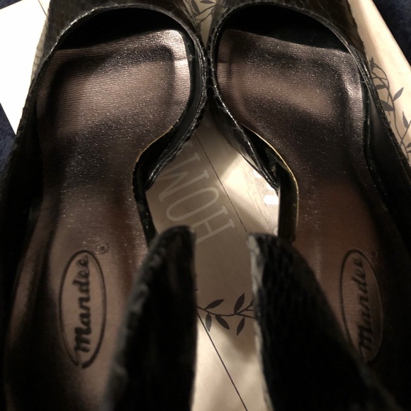 Mandee Faux Snakeskin Open-Toe Heels Size 6.5 - Picture 9 of 13